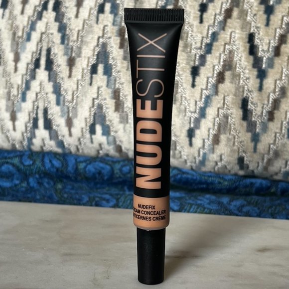 NUDE 6 - NUDEFIX CREAM CONCEALER - Picture 1 of 5